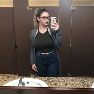 Meet your Posher, Haleigh